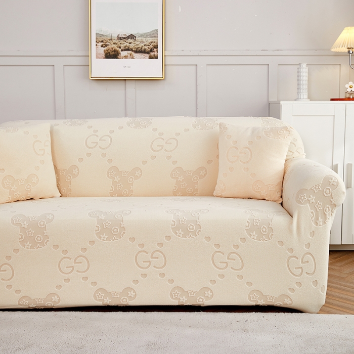 91家纺网 家纺一手货源 找家纺 逐日沙发套 2023新款提花绒直排沙发套 酷熊-米黄