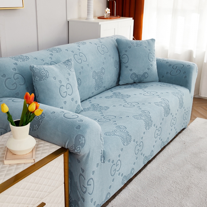 91家纺网 家纺一手货源 找家纺 逐日沙发套 2023新款提花绒直排沙发套 酷熊-雾霾蓝