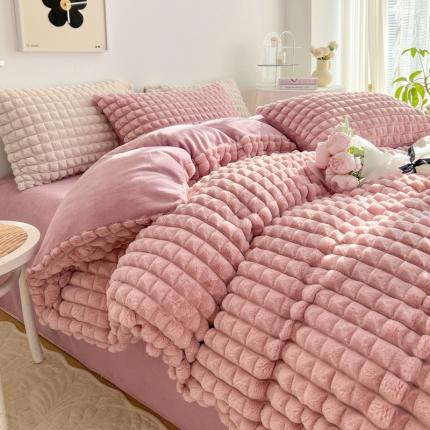 91家纺网 家纺一手货源 找家纺 总酒店酒店2023新款时尚立体花双拼兔绒牛奶绒四件套