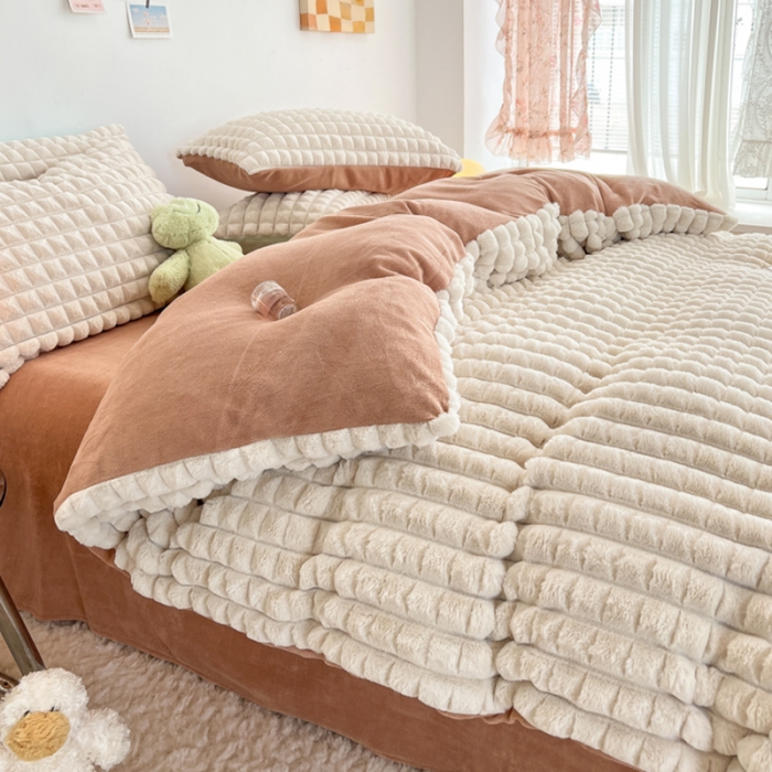 91家纺网 家纺一手货源 找家纺 总酒店酒店2023新款时尚立体花双拼兔绒牛奶绒四件套