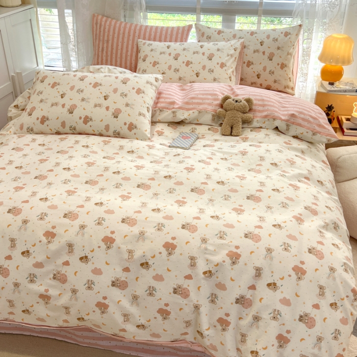 91家纺网 家纺一手货源 找家纺 晨希2023年新款全棉卡通印花简约款多规格四件套  彩虹猴