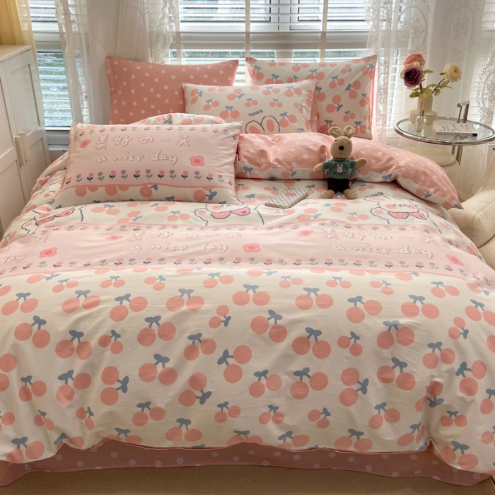 91家纺网 家纺一手货源 找家纺 晨希2023年新款全棉卡通印花简约款多规格四件套  活力兔