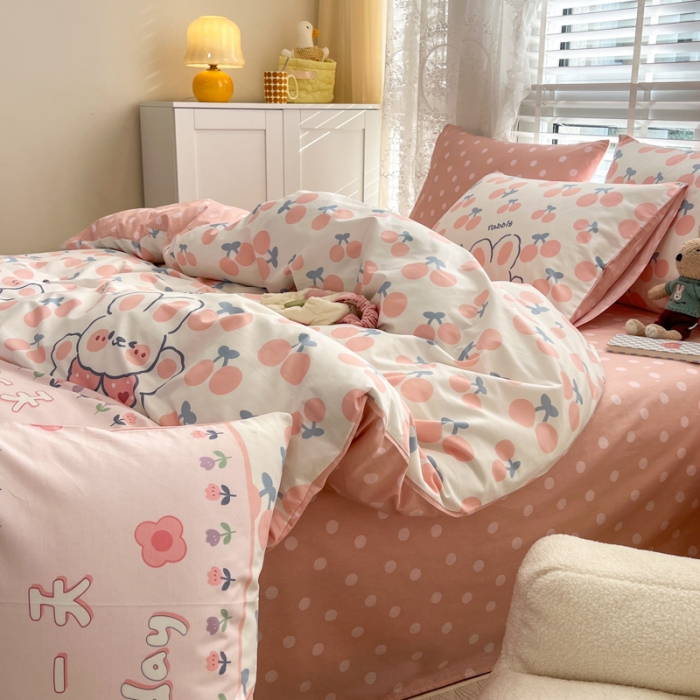 91家纺网 家纺一手货源 找家纺 晨希2023年新款全棉卡通印花简约款多规格四件套  活力兔