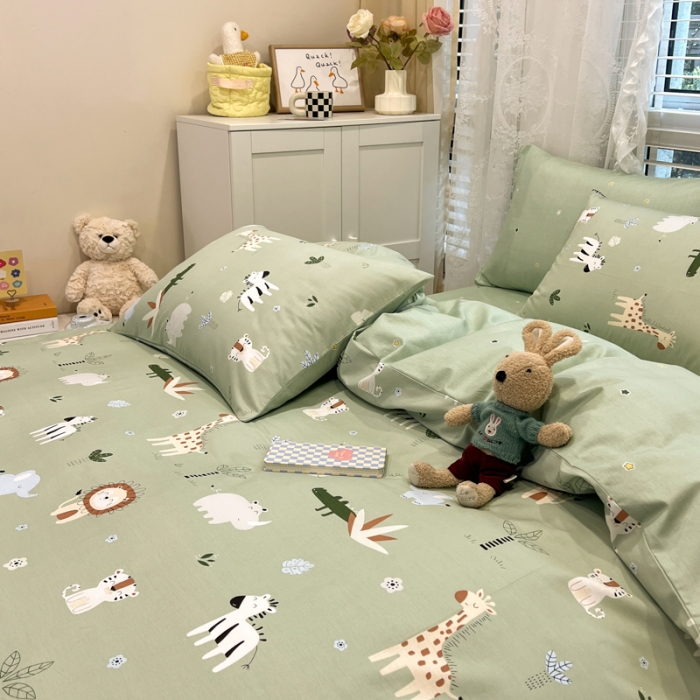 91家纺网 家纺一手货源 找家纺 晨希2023年新款全棉卡通印花简约款多规格四件套  嘉年华