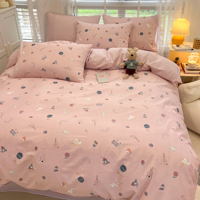 91家纺网 家纺一手货源 找家纺 晨希2023年新款全棉卡通印花简约款多规格四件套  快乐星球