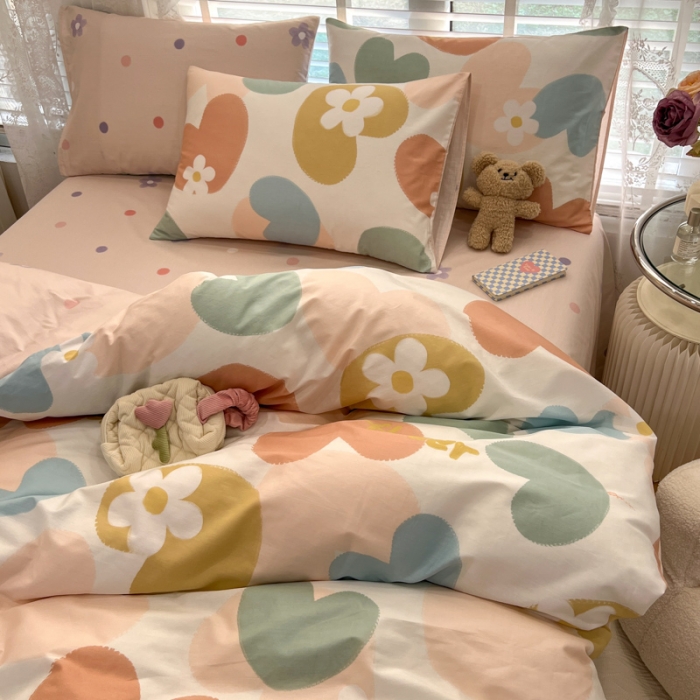 91家纺网 家纺一手货源 找家纺 晨希2023年新款全棉花卉印花简约款多规格四件套 爱心花海