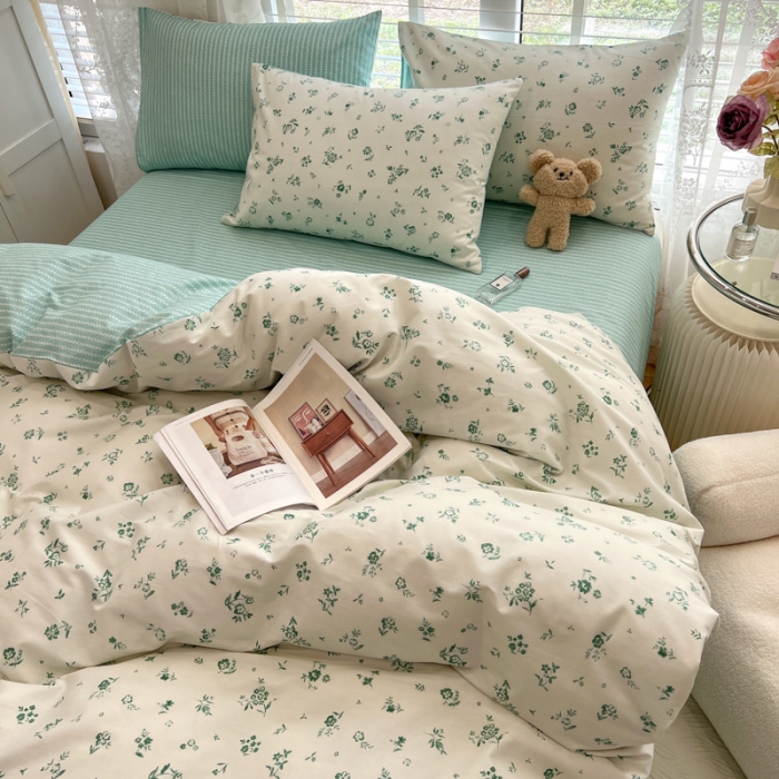 91家纺网 家纺一手货源 找家纺 晨希2023年新款全棉花卉印花简约款多规格四件套 菲颂