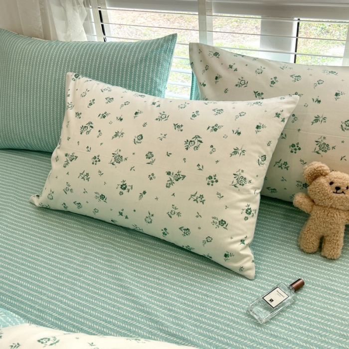 91家纺网 家纺一手货源 找家纺 晨希2023年新款全棉花卉印花简约款多规格四件套 菲颂