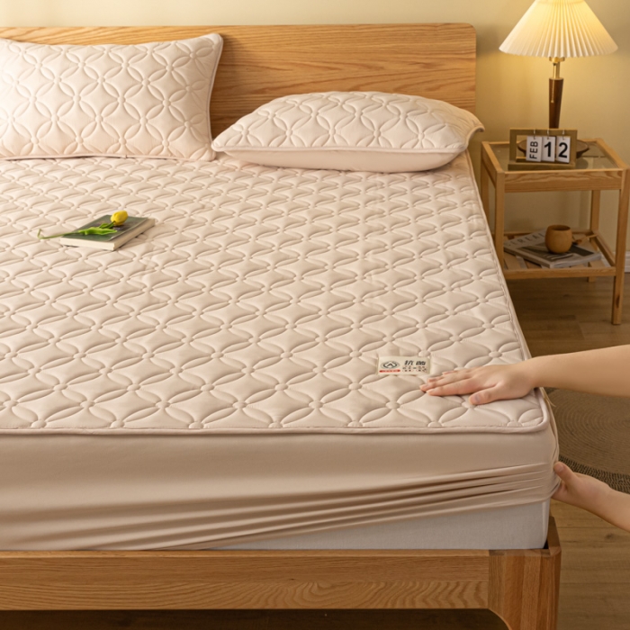 91家纺网 家纺一手货源 找家纺 芬晴 2023新款A类原棉夹棉抗菌床笠花语系列 花语-卡其