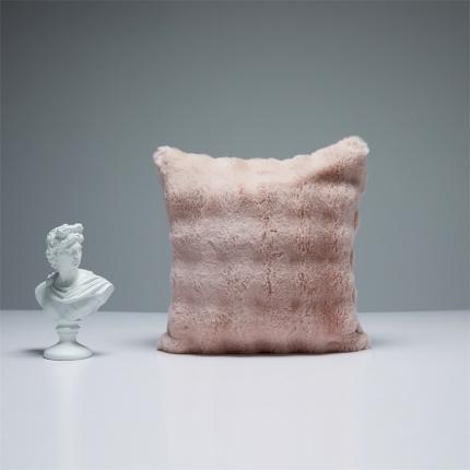 91家纺网 家纺一手货源 找家纺 缔缦2022新款皮草绒抱枕（50*50cm含芯） 豆沙粉
