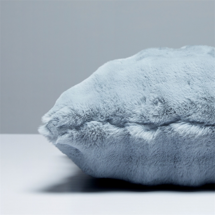 91家纺网 家纺一手货源 找家纺 （总）缔缦2022新款皮草绒抱枕（50*50cm含芯）