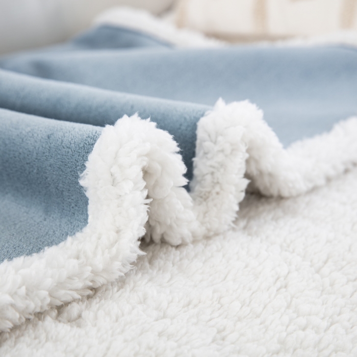 91家纺网 家纺一手货源 找家纺 舒梦琪 2023爆款冬季加厚绒毯披肩毯午睡毛毯 湖蓝