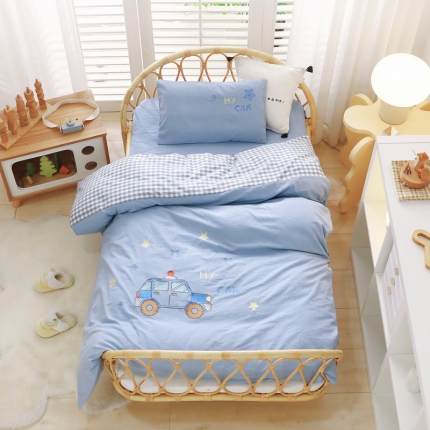 91家纺网 家纺一手货源 找家纺 A类全棉水洗棉儿童套件幼儿园被子三件套宝宝午睡六件套 警警小车