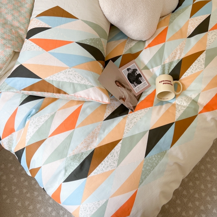 91家纺网 家纺一手货源 找家纺 时年 2023新款全棉小可爱系列四件套 青春故事