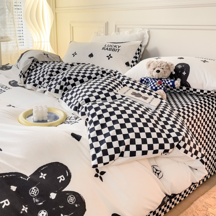 91家纺网 家纺一手货源 找家纺 感遇2022新款全棉印花四件套系列 幸运兔