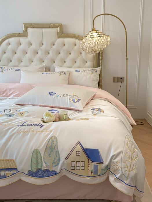 91家纺网 家纺一手货源 找家纺 清新高级感春夏新品双面100纯棉刺绣四件套全棉绣花长绒棉床单 浪漫满屋-粉白