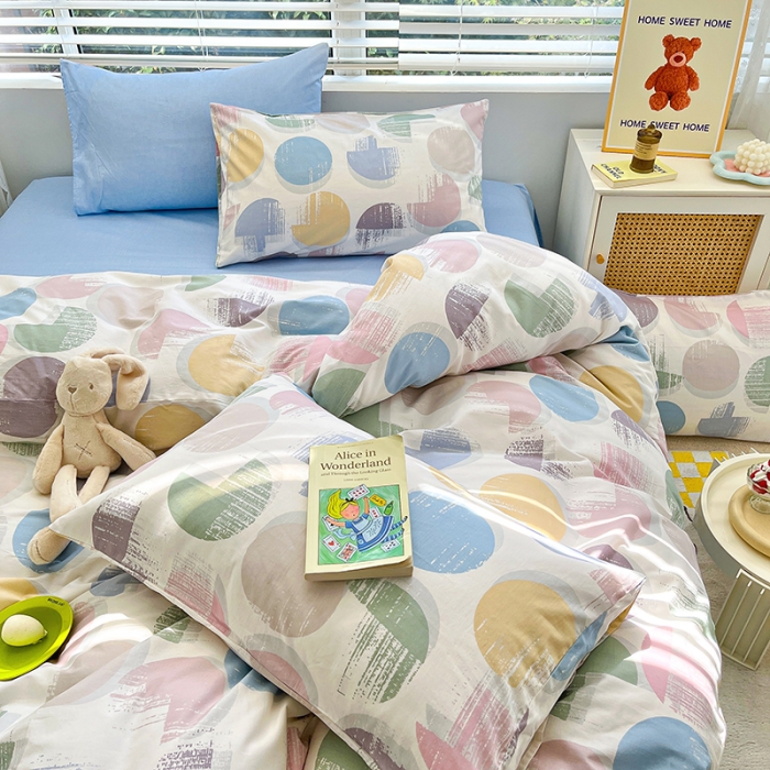 91家纺网 家纺一手货源 找家纺 麦伦家居 2023新款全棉简约个性北欧系列四件套-第 一组 彩色圈圈