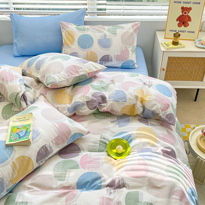 91家纺网 家纺一手货源 找家纺 麦伦家居 2023新款全棉简约个性北欧系列四件套-第 一组 彩色圈圈