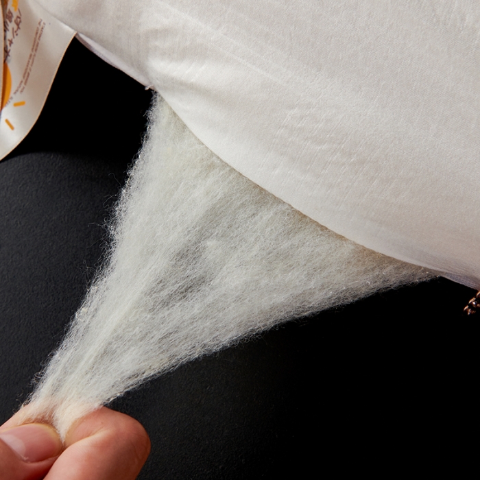 91家纺网 家纺一手货源 找家纺 （总）丽卡家纺2023新款金豆刺绣款大豆子母被