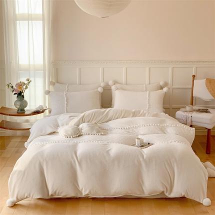 91家纺网 家纺一手货源 找家纺 婳庭家居 2023新款加厚牛奶绒绣球款四件套 绣球-本白