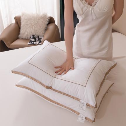 新款枕头舒适单个助眠立体枕芯透气学生羽丝绒宿舍成人 驼色/只