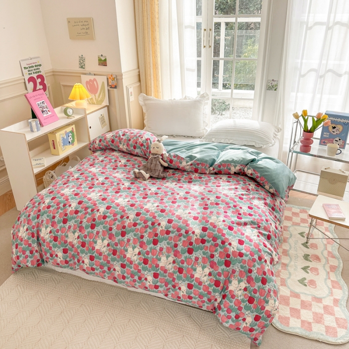 91家纺网 家纺一手货源 找家纺 (总)清雅福 2023春夏新品全棉13372印花系列单品被套