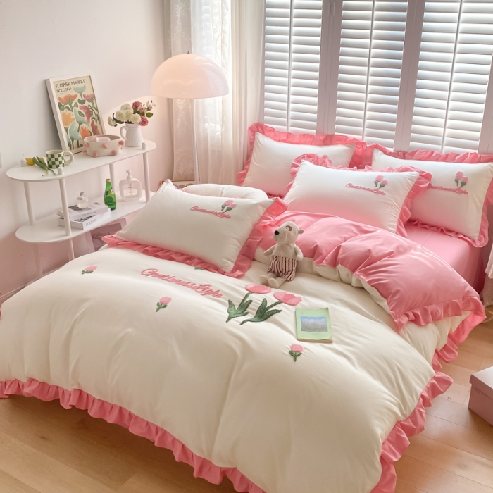 91家纺网 家纺一手货源 找家纺 易禾家纺 2024新款水洗亲肤棉毛巾绣四件套 郁金香-玫粉