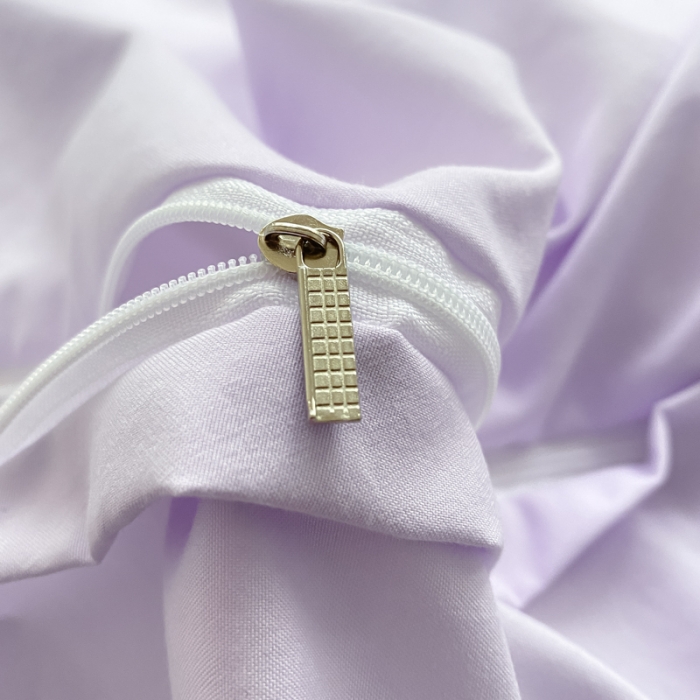 91家纺网 家纺一手货源 找家纺 易禾家纺 2024新款水洗亲肤棉毛巾绣四件套 郁金香-白紫