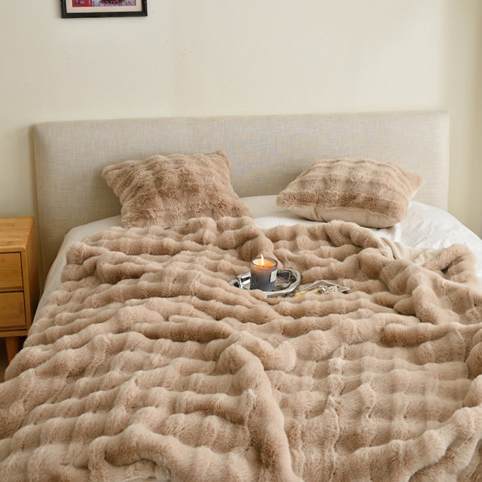 91家纺网 家纺一手货源 找家纺 （总）2023轻奢冬季900g大兔毛毯双层保暖盖毯托斯卡纳皮草毯双人毯