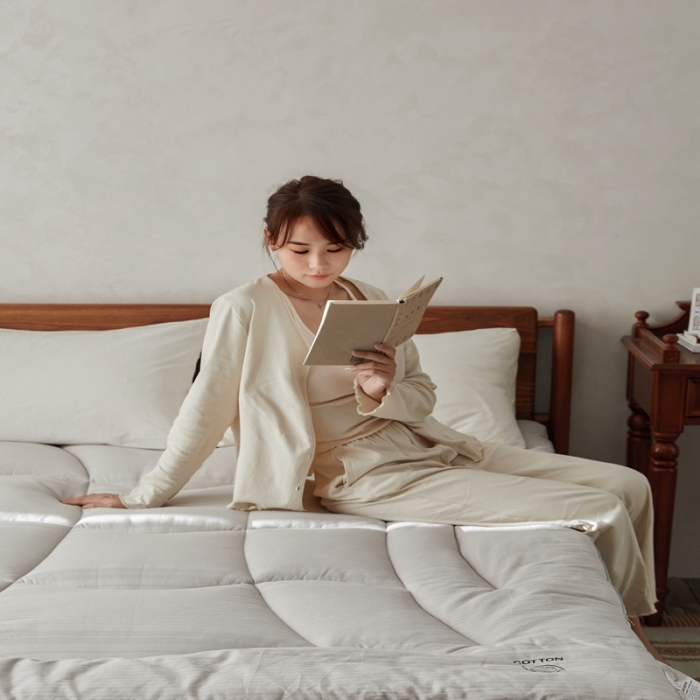 91家纺网 家纺一手货源 找家纺 安莱生活 2023新款原棉大豆床褥软床垫 灰色