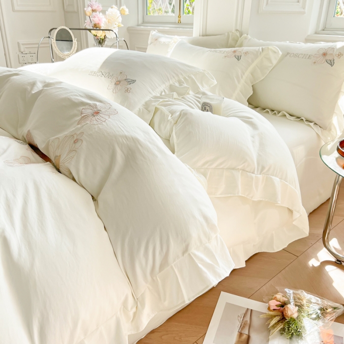 91家纺网 家纺一手货源 找家纺 ab家纺 2023新款满绣水洗棉四件套 本白