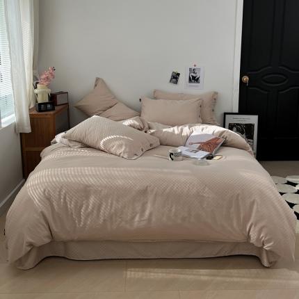 91家纺网 家纺一手货源 找家纺 (总) 三朵 2023新款全棉提花贡缎锻格四件套-场景二