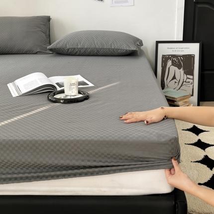 91家纺网 家纺一手货源 找家纺 (总) 三朵 2023新款全棉提花贡缎锻格单品床笠及三件套