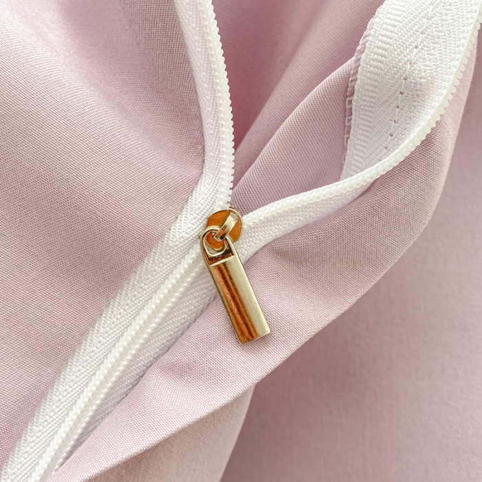 91家纺网 家纺一手货源 找家纺 富盛 2024新款水洗亲肤棉刺绣四件套公主风四件套 幸运花—绿