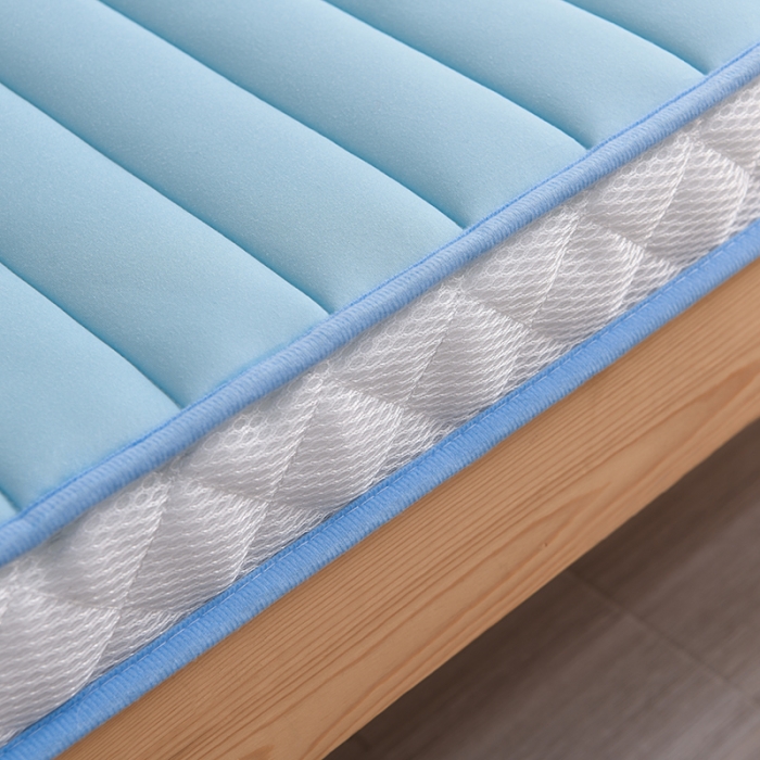 91家纺网 家纺一手货源 找家纺 亿丁点2023新款Ａ类牛奶丝乳胶记忆棉充填 A类牛奶丝小床天蓝色9cm