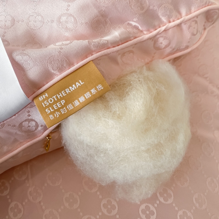 91家纺网 家纺一手货源 找家纺 伊被源 2023新款亲肤磨毛提花冬被被子被芯-四叶草 粉色