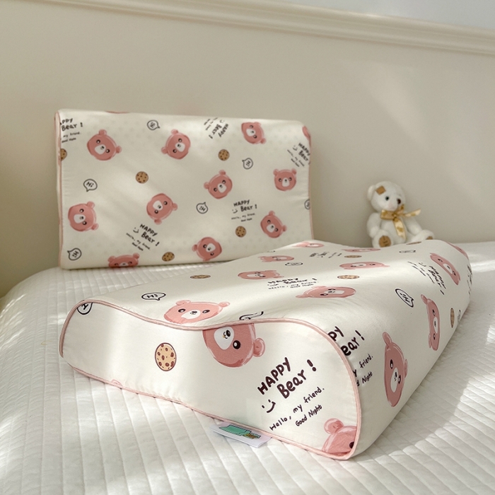 91家纺网 家纺一手货源 找家纺 良佐生活 2023新款A类60支全棉贡缎乳胶枕枕套 开心熊 粉