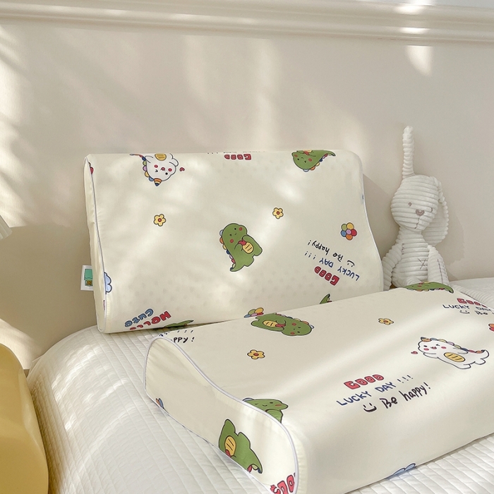 91家纺网 家纺一手货源 找家纺 良佐生活 2023新款A类60支全棉贡缎乳胶枕枕套 恐龙宝宝