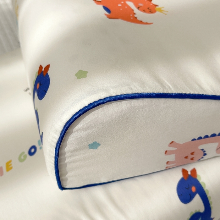 91家纺网 家纺一手货源 找家纺 良佐生活 2023新款A类60支全棉贡缎乳胶枕枕套 恐龙乐园