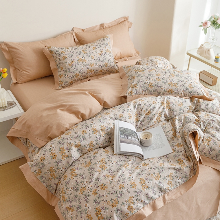 91家纺网 家纺一手货源 找家纺 简宜家居 2023新款纯棉全棉斜纹小清新宽边四件套 繁花咖