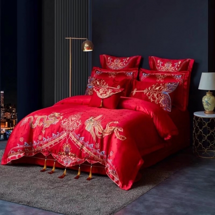 91家纺网 家纺一手货源 找家纺 （总）振翼 2025新款特价款婚庆四件套