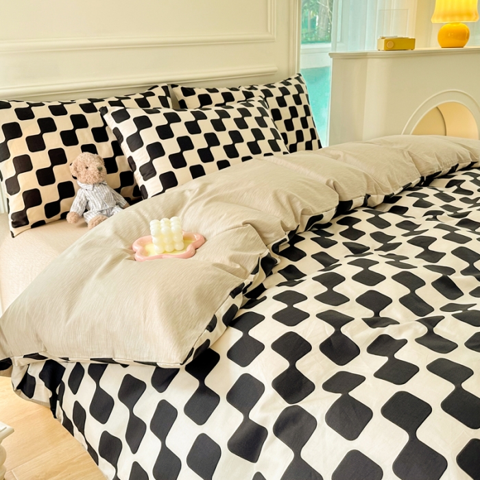 91家纺网 家纺一手货源 找家纺 星巴k家纺 2023全棉13372花卉印花简约四件套棋盘格