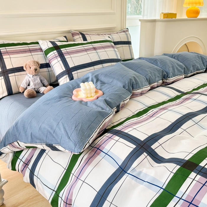 91家纺网 家纺一手货源 找家纺 星巴k家纺 2023全棉13372花卉印花简约四件套星河