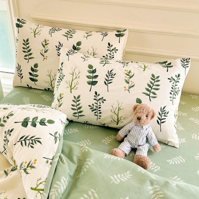 91家纺网 家纺一手货源 找家纺 星巴k家纺 2023全棉13372花卉印花简约四件套琉璃