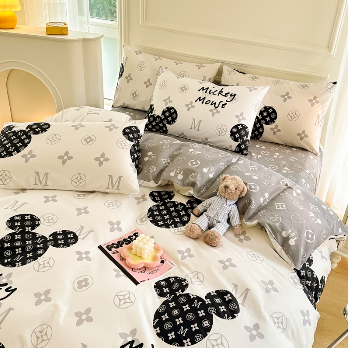 91家纺网 家纺一手货源 找家纺 星巴k家纺 2023全棉13372花卉印花简约四件套米奇