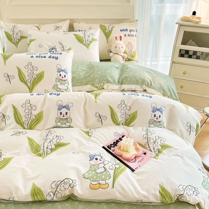 91家纺网 家纺一手货源 找家纺 星巴k家纺 2023全棉13372花卉印花简约四件套铃兰兔