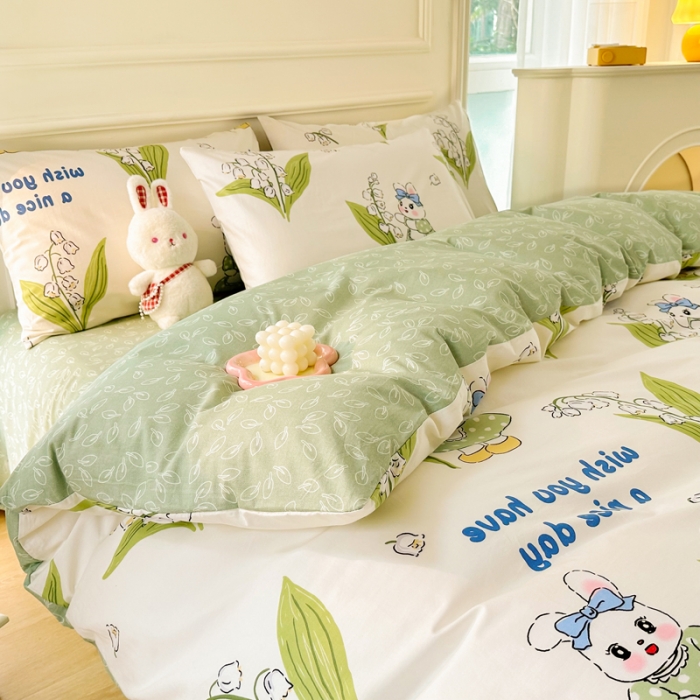 91家纺网 家纺一手货源 找家纺 星巴k家纺 2023全棉13372花卉印花简约四件套铃兰兔