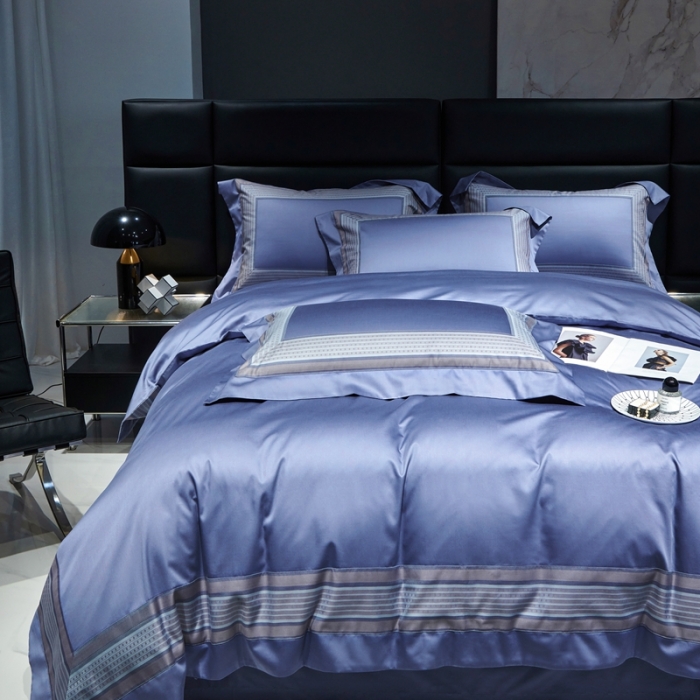 91家纺网 家纺一手货源 找家纺 （总）榻尚2023新款数码拼接匹马经典四件套维多利亚