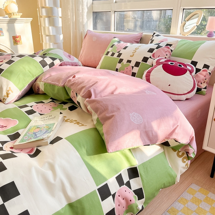 91家纺网 家纺一手货源 找家纺 金丝鸟 2023新款全棉小清新四件套 草莓格格