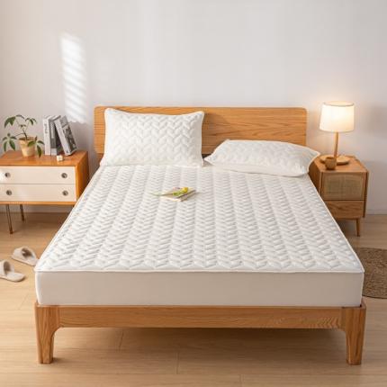 91家纺网 家纺一手货源 找家纺 卡伦 2025新款原棉大豆纤维防水夹棉床笠 白色